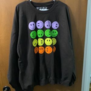 Women’s sweatshirt; size 2XL